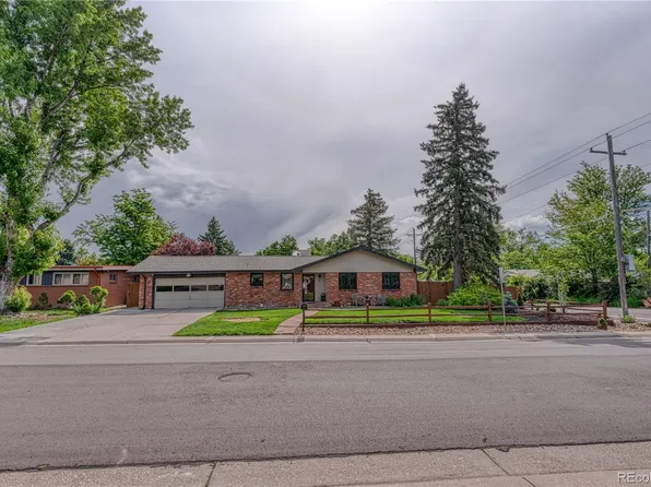 800 Hoyt Street, Lakewood, CO 80215