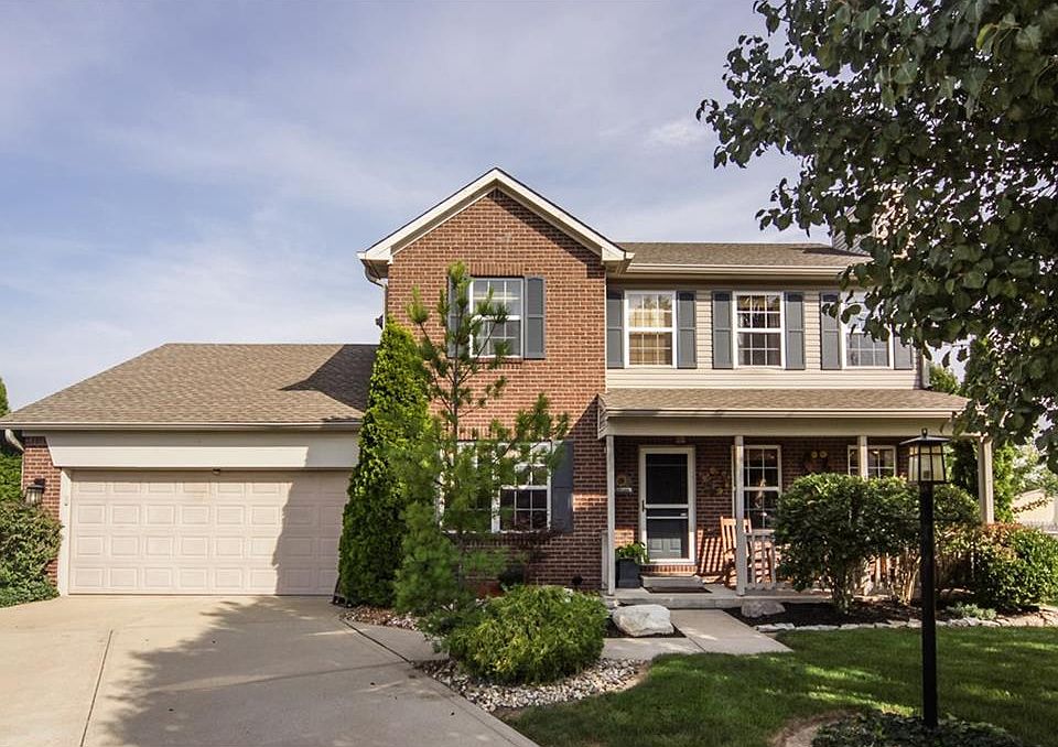 1st image of 130 Copper Oak Ct