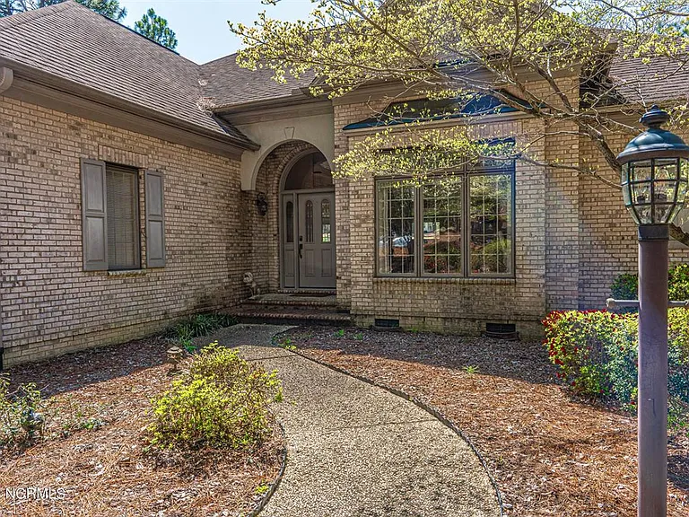 215 Plantation Dr — Photo 71