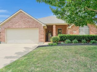 4500 Southbend Dr, Fort Worth, TX 76123