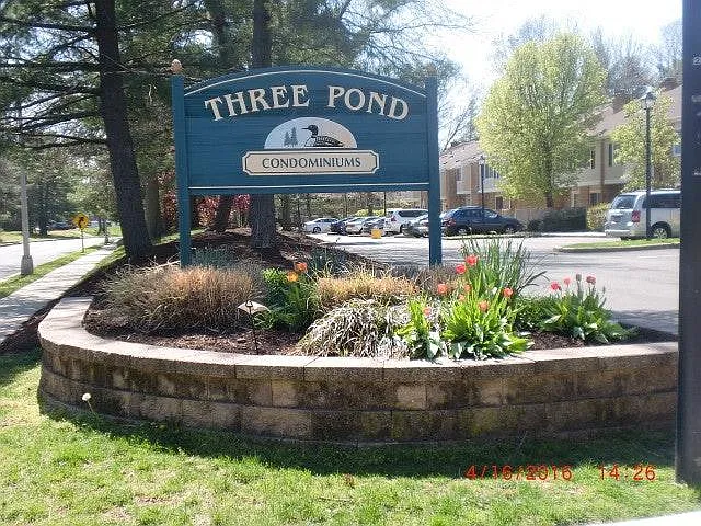 Signage - Three Pond Condominiums