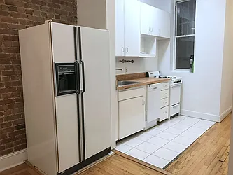 Rented by Salizzoni Realty