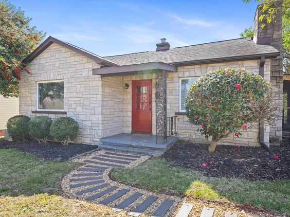 218 Beth Dr, Greenville, SC 29609