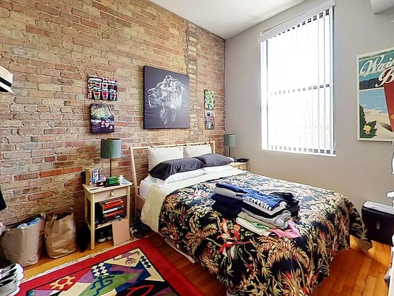 5th image of 3454 N Southport Ave #2