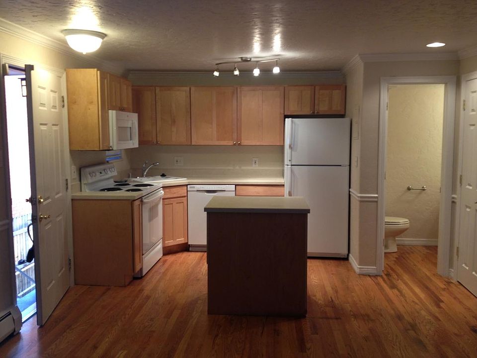 Open Kitchen