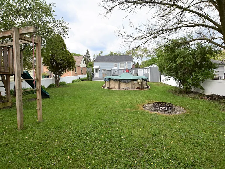 235 W Hickory Rd — Photo 48