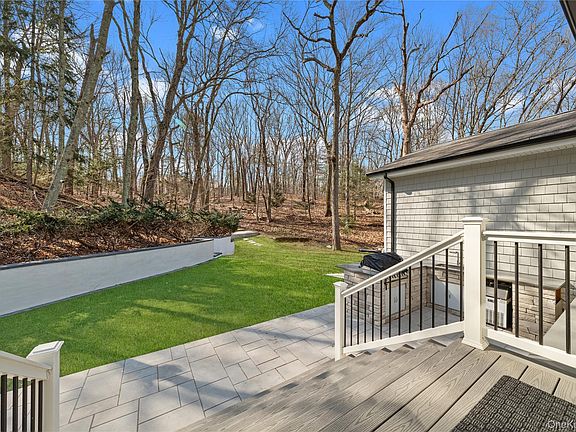 5th image of 111 Mill River Road