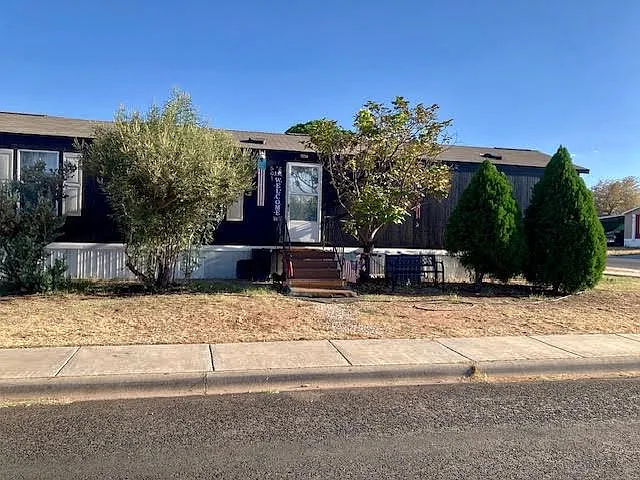 3 bed, 1316 sqft, $1,600 — Photo 4