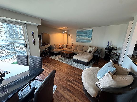 5th image of 121 Washington Ave S APT 314