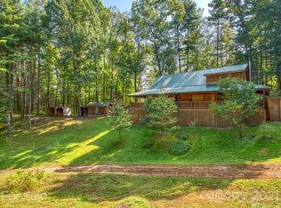 57 Dicks Branch Rd, Clyde, NC 28721