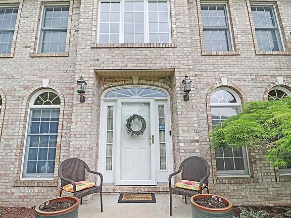5th image of 10710 N Bodell Dr