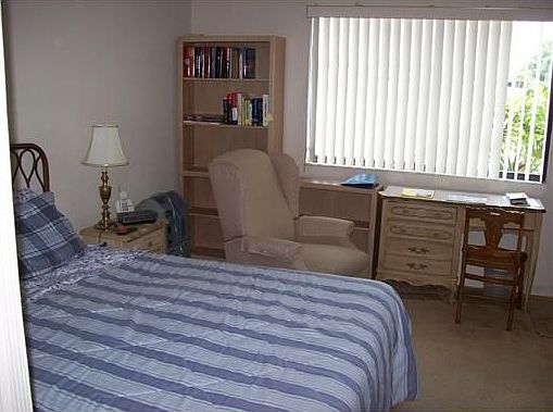 3rd image of 11 Finsbury Ln
