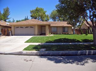 44070 Glenraven Rd, Lancaster, CA 93535