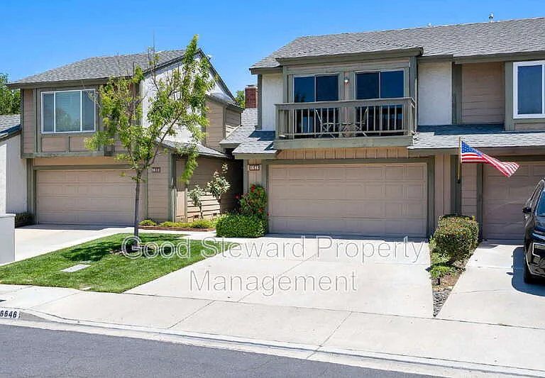 6646 Vista Loma — Photo 2