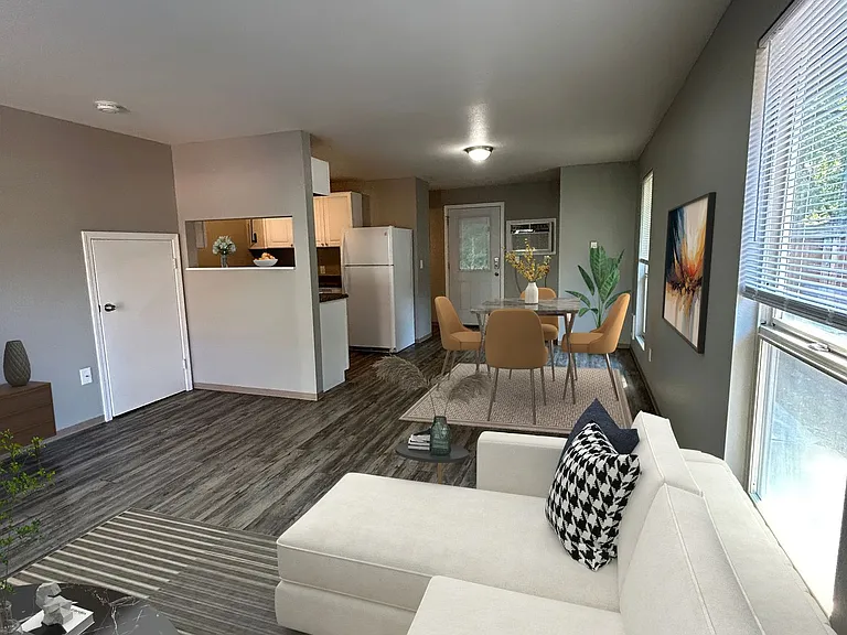 1516 N Brook Ct — Photo 18