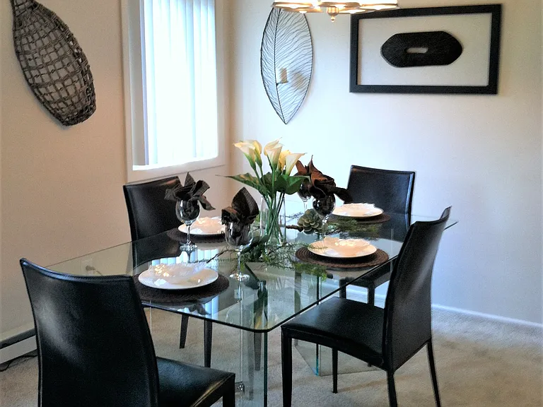Village Green Apartments — Photo 166