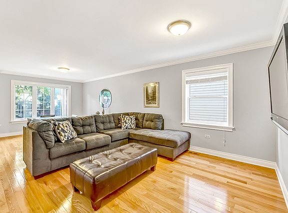 5th image of 1515 S Karlov Ave