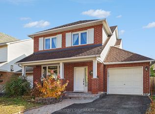 369 Stoneway Dr, Ottawa, ON K2G 6G8