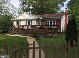 13821 Bauer Dr, Rockville, MD 20853