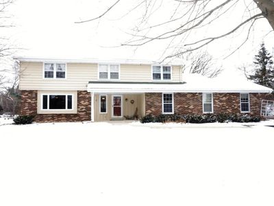 W339S4695 Deer Park Dr, Dousman, WI, 53118