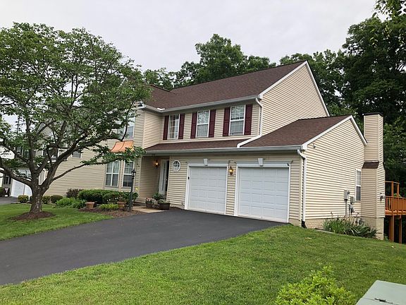 1/3 Acre - Deck and Porch