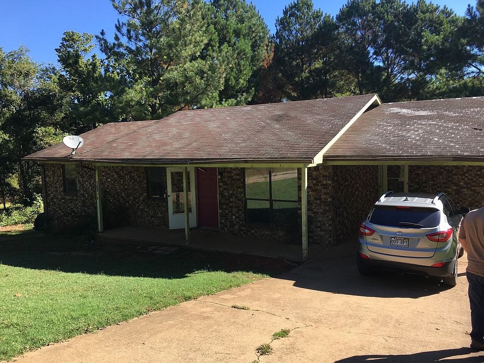 1st image of 610 Missouri Pl
