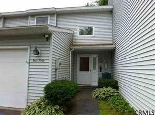 140 Tallow Wood Dr, Clifton Park, NY 12065