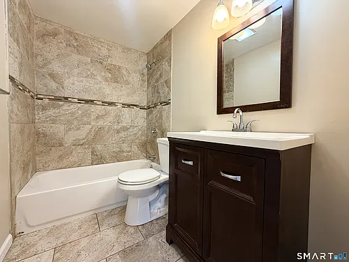 317 Lincoln Ave Photo 1