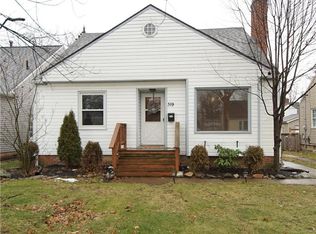319 Elmwood Rd, Bay Village, OH 44140