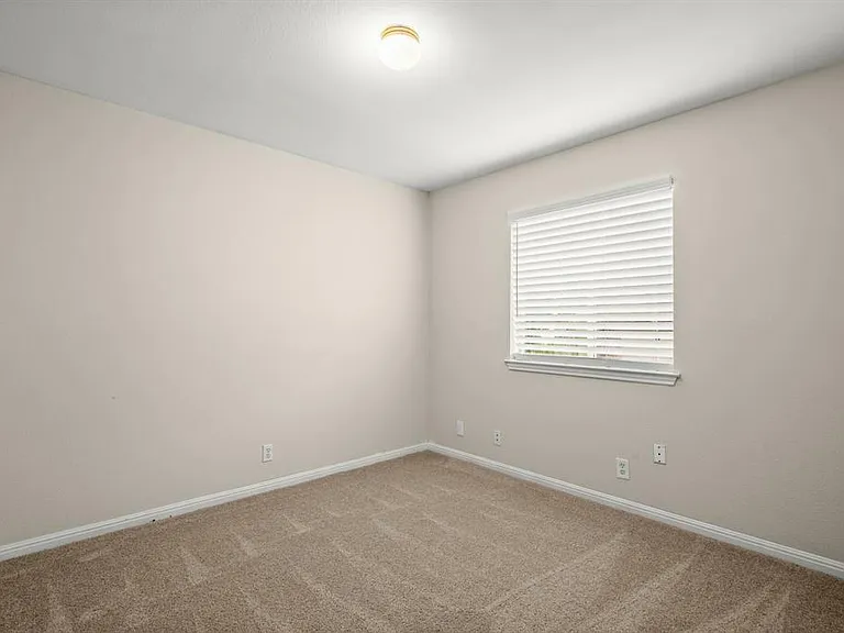 14901 Nuttall Dr — Photo 17