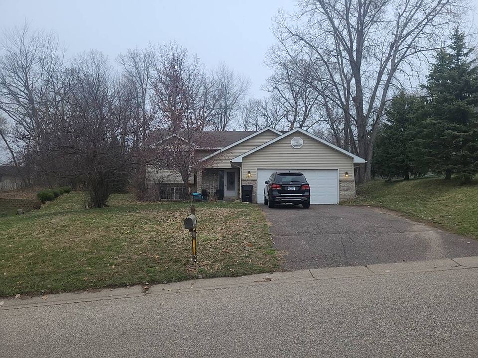 1st image of 2291 Hillwood Dr E