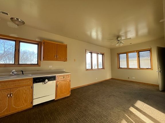 4th image of 10048 Marion Ave