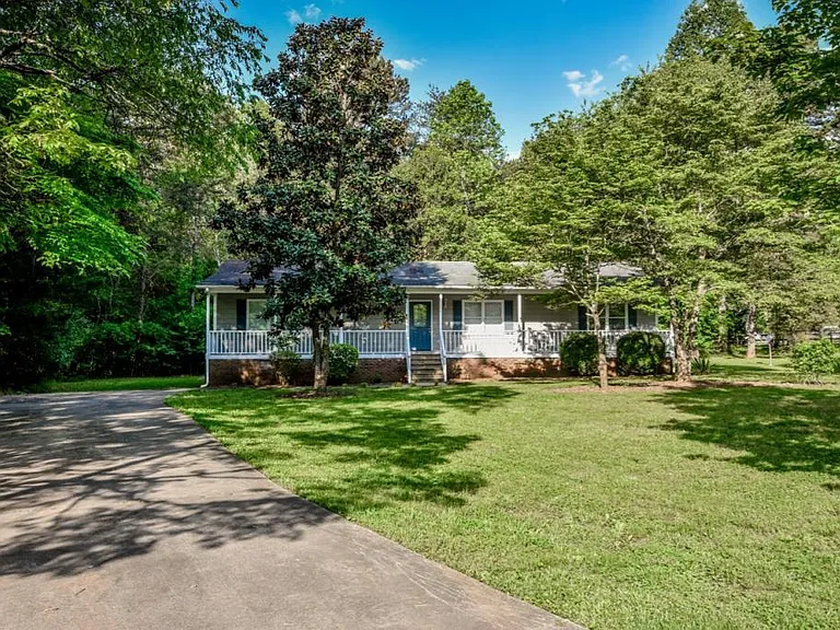 7730 Deer Track Dr — Photo 4