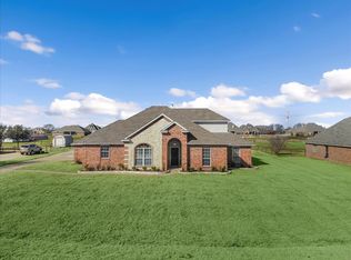 5454 Tree Grace Ln, Kaufman, TX 75142