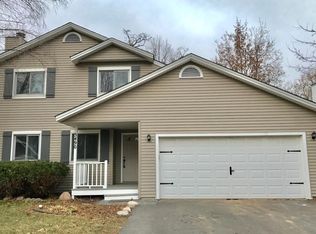5490 W 143rd St, Savage, MN 55378