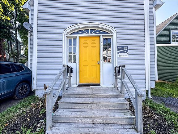 3rd image of 55 Portledge Ave