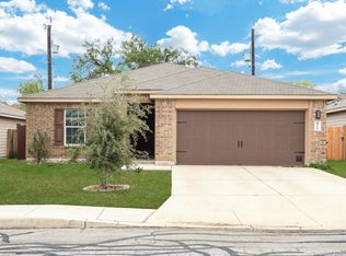 6330 Lake Victoria, San Antonio, TX 78222