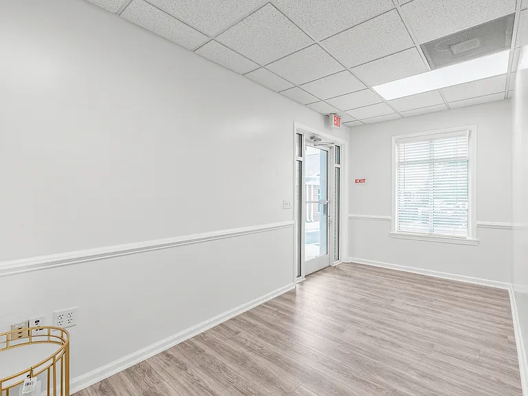 10316 Feldfarm Ln — Photo 4