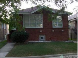 8122 S Cornell Ave, Chicago, IL 60617