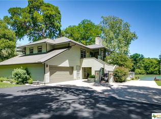 279 Lake Placid Dr, Seguin, TX 78155