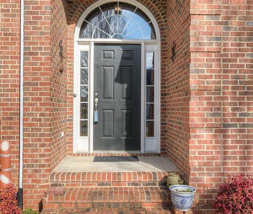 5th image of 1301 Manassas Dr