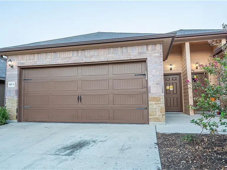 421 Jack Rabbit Ln #B — Photo 19