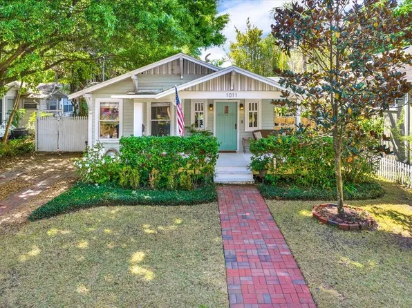 1011 E Powhatan Ave, Tampa, FL 33604