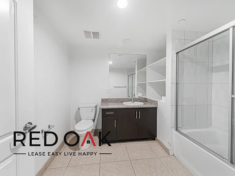 Yaya Nordhoff Apartments — Photo 14