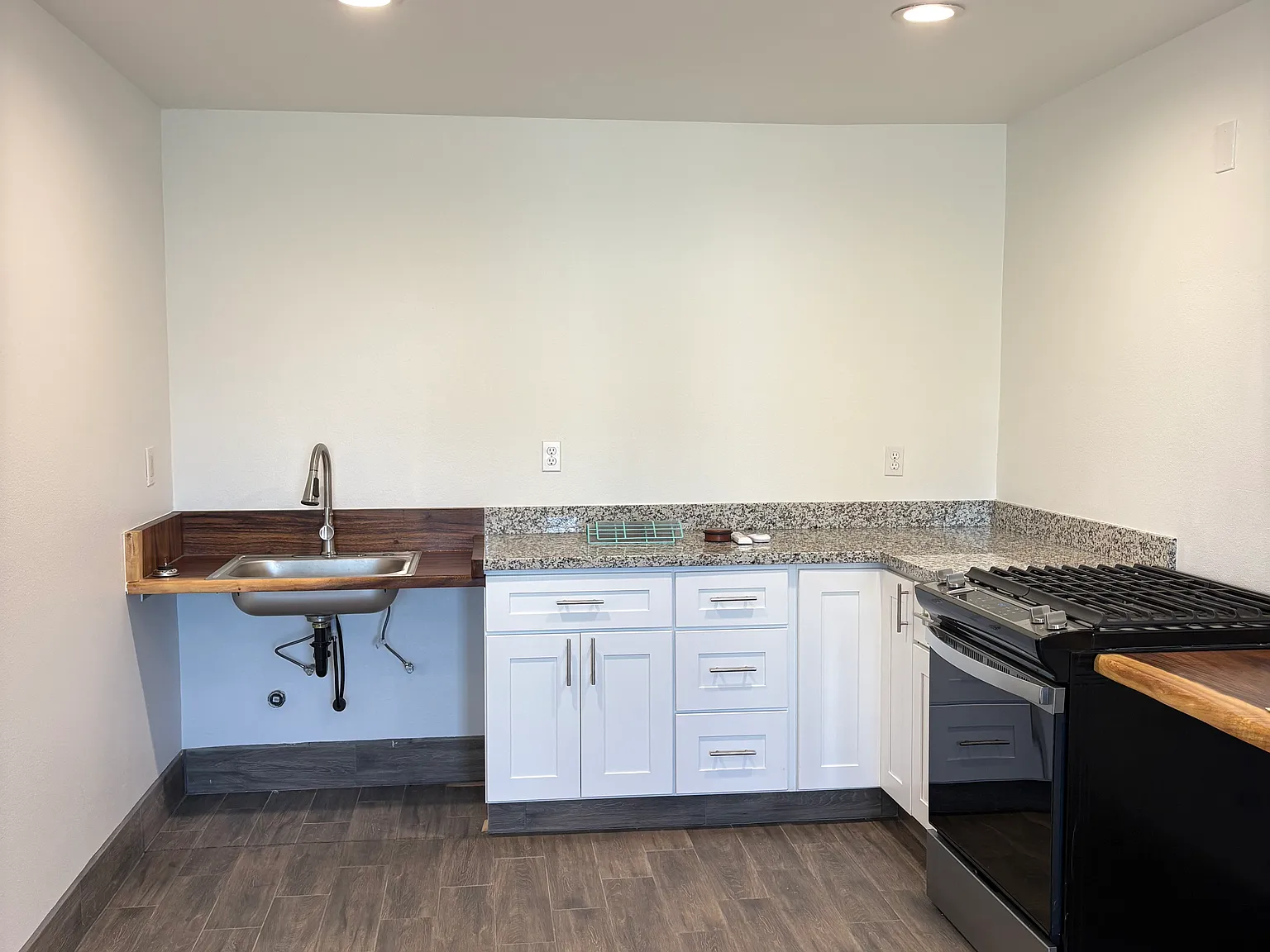 1 bed, $1,600 — Photo 4