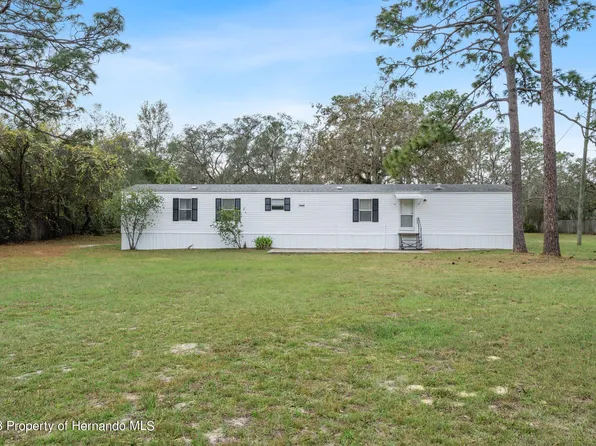 17511 Galveston St, Spring Hill, FL 34610