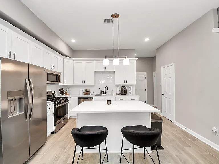 7963 Birmingham St — Photo 11