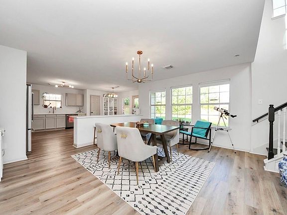 5th image of 3735 Morning Cove Ln