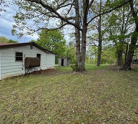 4th image of 1240 Deepwoods Rd