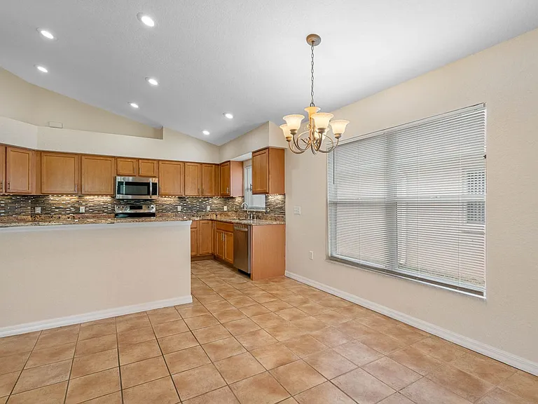 3063 Westmoreland Dr — Photo 22